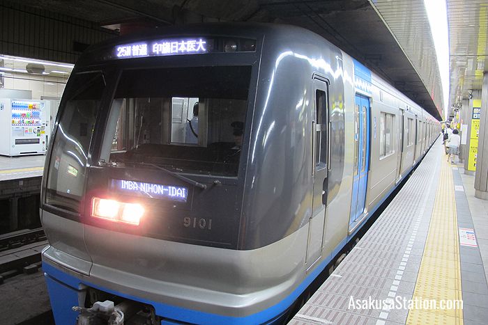 A through service for Imba-Nihon-Idai Station at Platform 2 Toei Asakusa Station