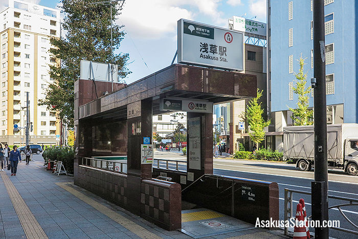 The A1 Entrance & Exit on Edo-Dori Avenue