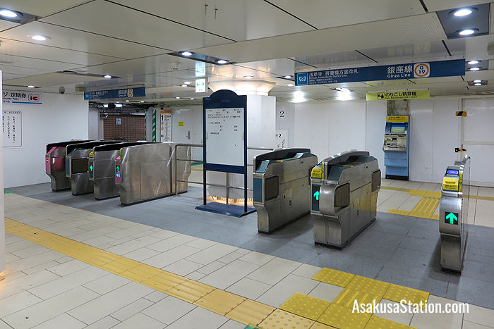 The Sensoji Azumabashi District Gate