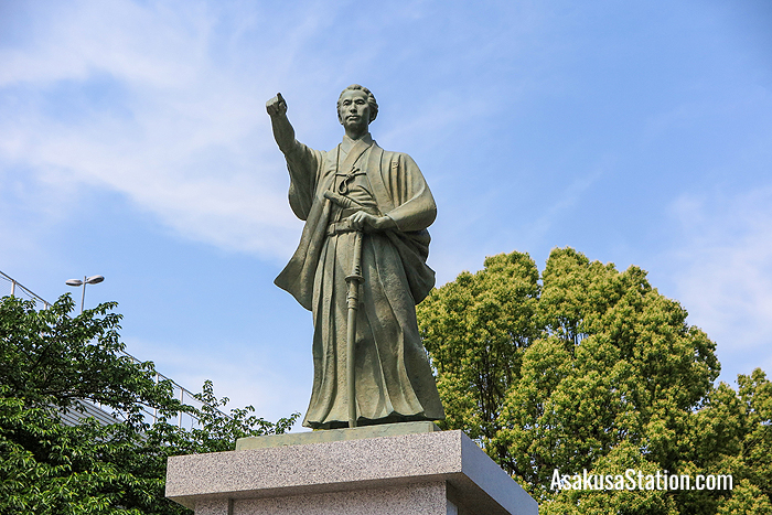 Katsu Kaishu pointing the way to peace