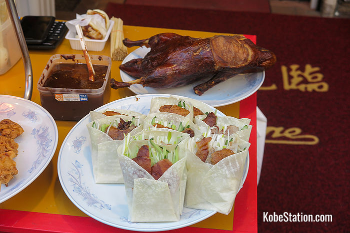 Peking duck wraps
