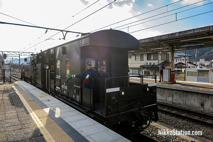 The conductor’s wagon can be seen behind the C11 207