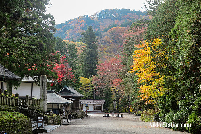 The entrance to the temple grounds