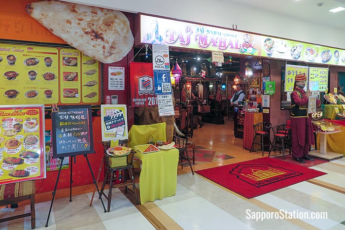The Taj Mahal is an excellent Indian restaurant in the 3-jo Kan’s B1 basement