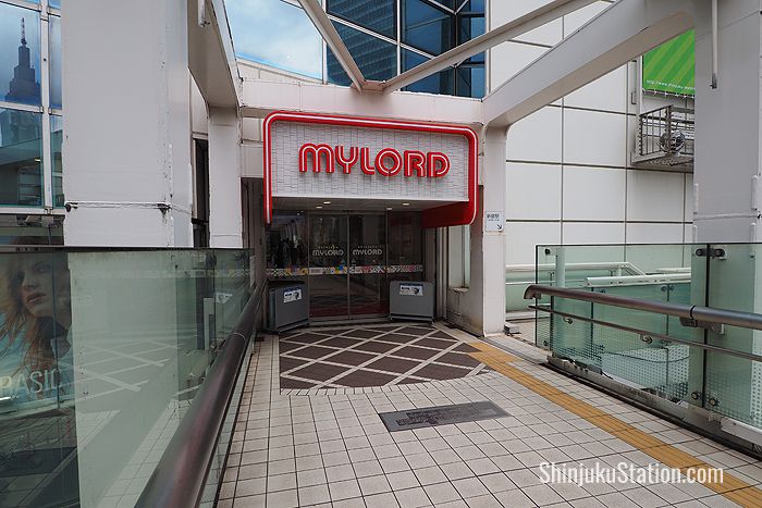 Shinjuku Mylord entrance from the pedestrian overpass