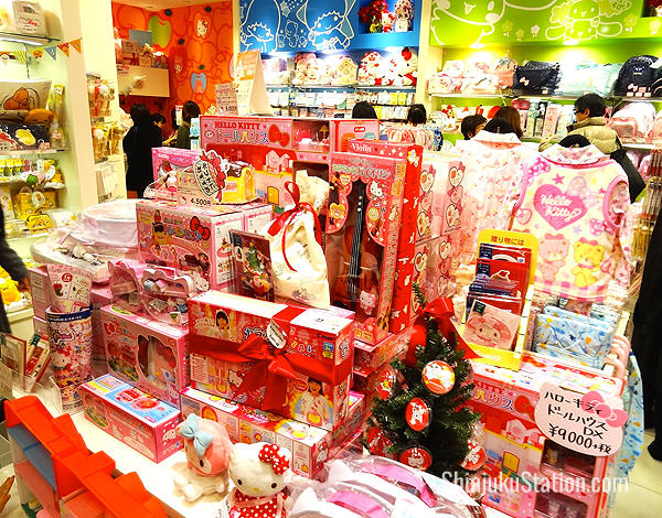 Hello Kitty goods at Takashimaya Shinjuku