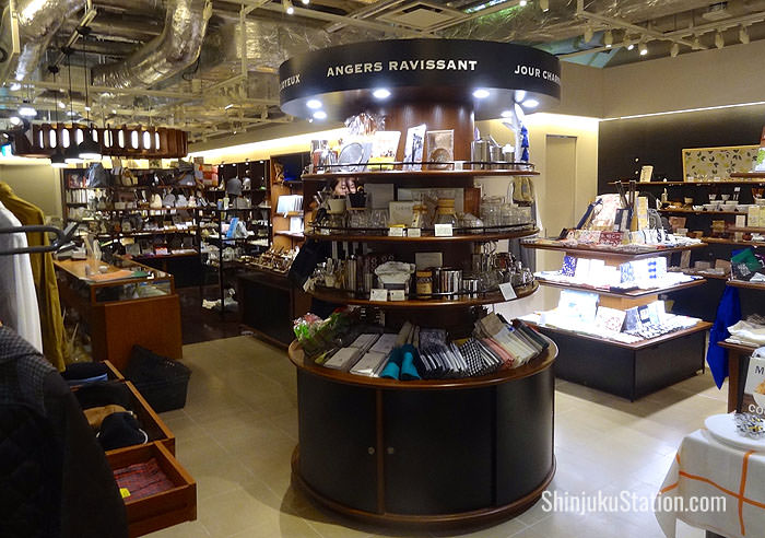 Angers Ravissant Stationary