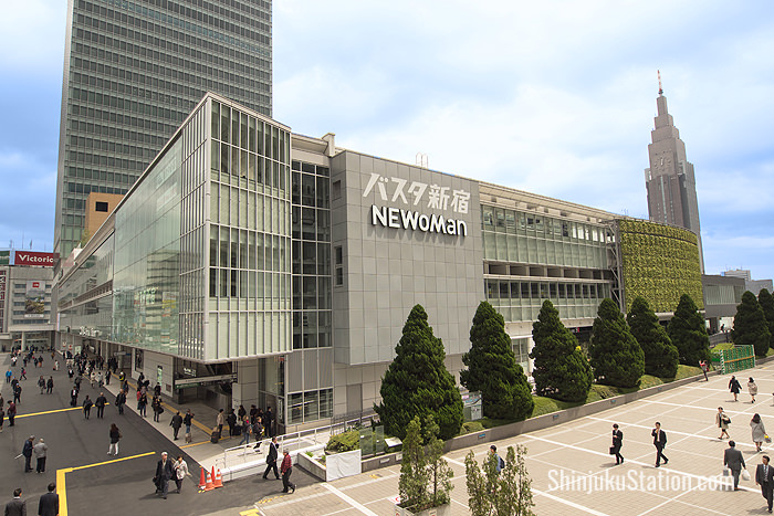 NEWoMan is a new fashion-oriented shopping mall on the south side of Shinjuku Station