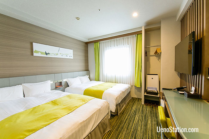 Twin room