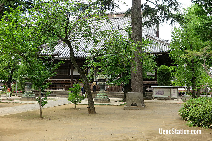 The main hall of Kaneiji