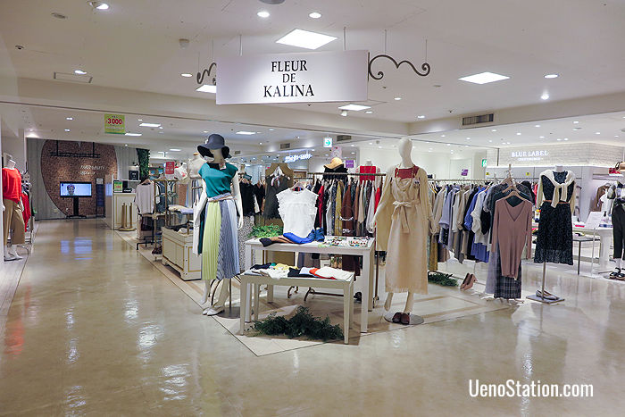 Fleur de Kalina: comfortable women’s wear aimed at ladies in their 20s, on the 3rd floor