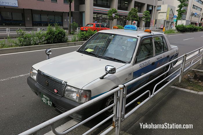 A Sun Taxi Radio Taxi