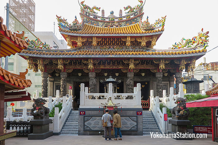 Yokohama Chinatown’s Kanteibyo Temple