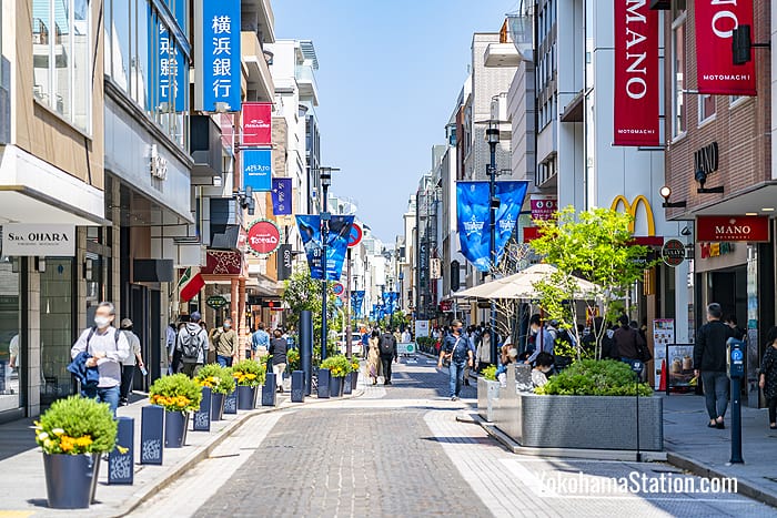 Yokohama Motomachi Shopping Street